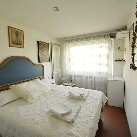 Apartment Lovely On The Sea Side